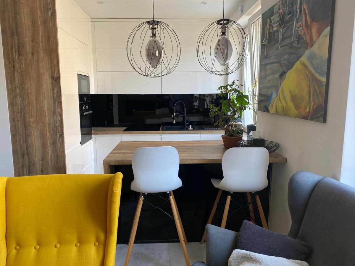 Apartament Centrum- Art&Design Конин Экстерьер фото
